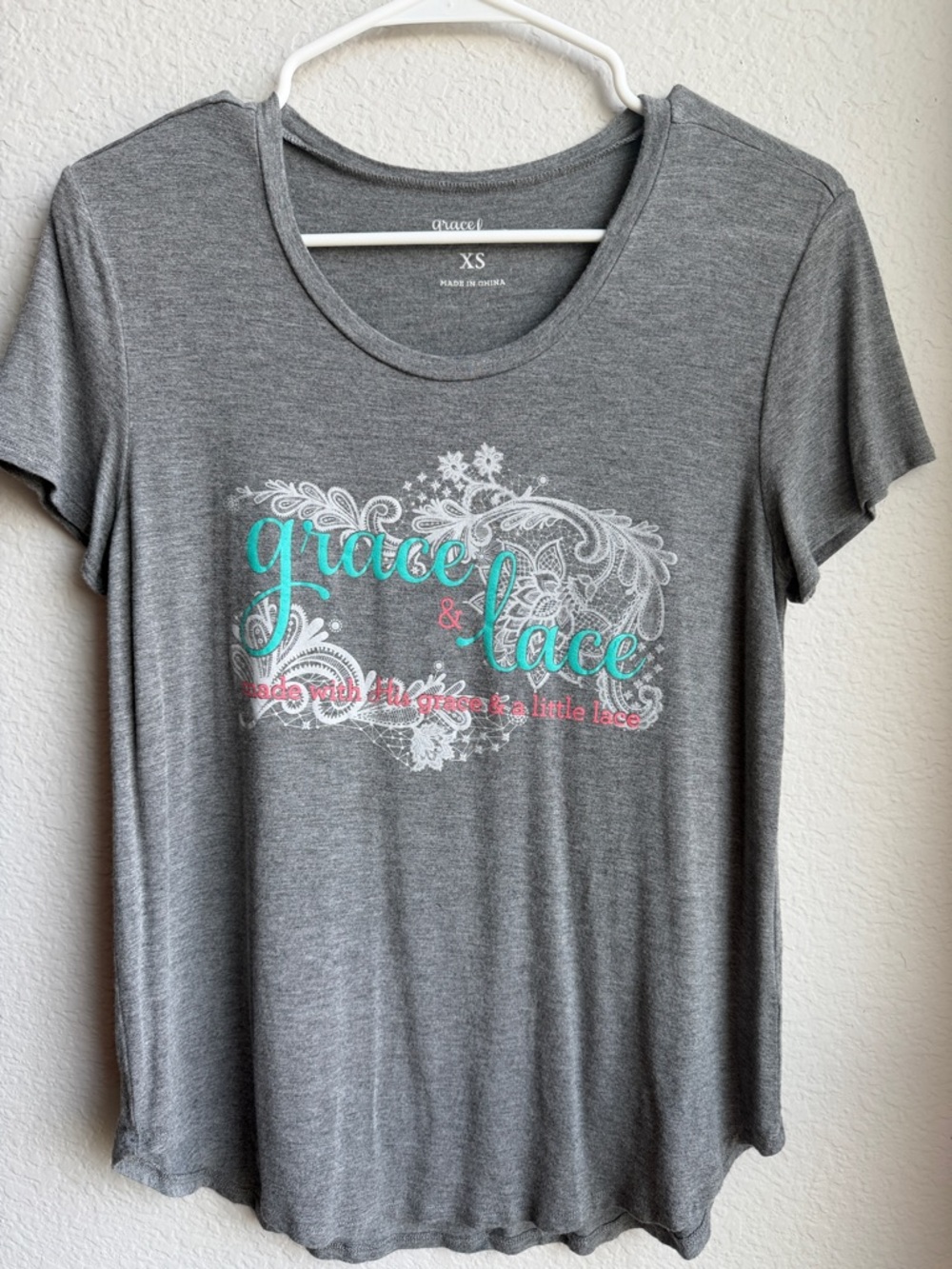 Grace & Lace heathered Gray Short Sleeve graphic Tee with Teal & Pink Graphic